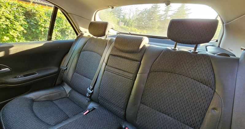 Renault Laguna cena 12000 przebieg: 297000, rok produkcji 2005 z Sulejówek małe 211